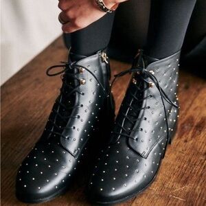 Sezane Limited Edition Eugene Black Stud Boots